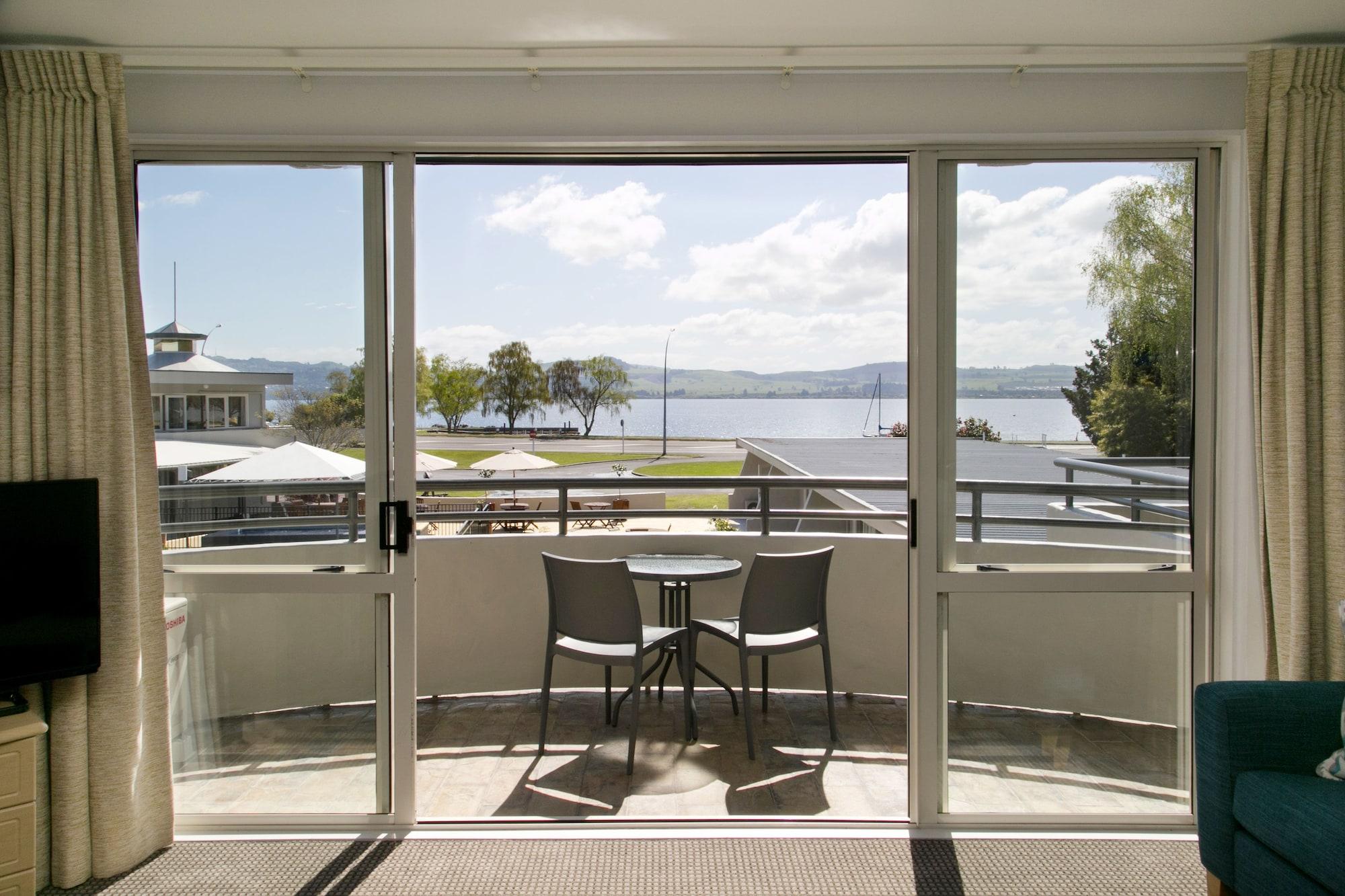 Anchorage Resort Taupo Nz 外观 照片