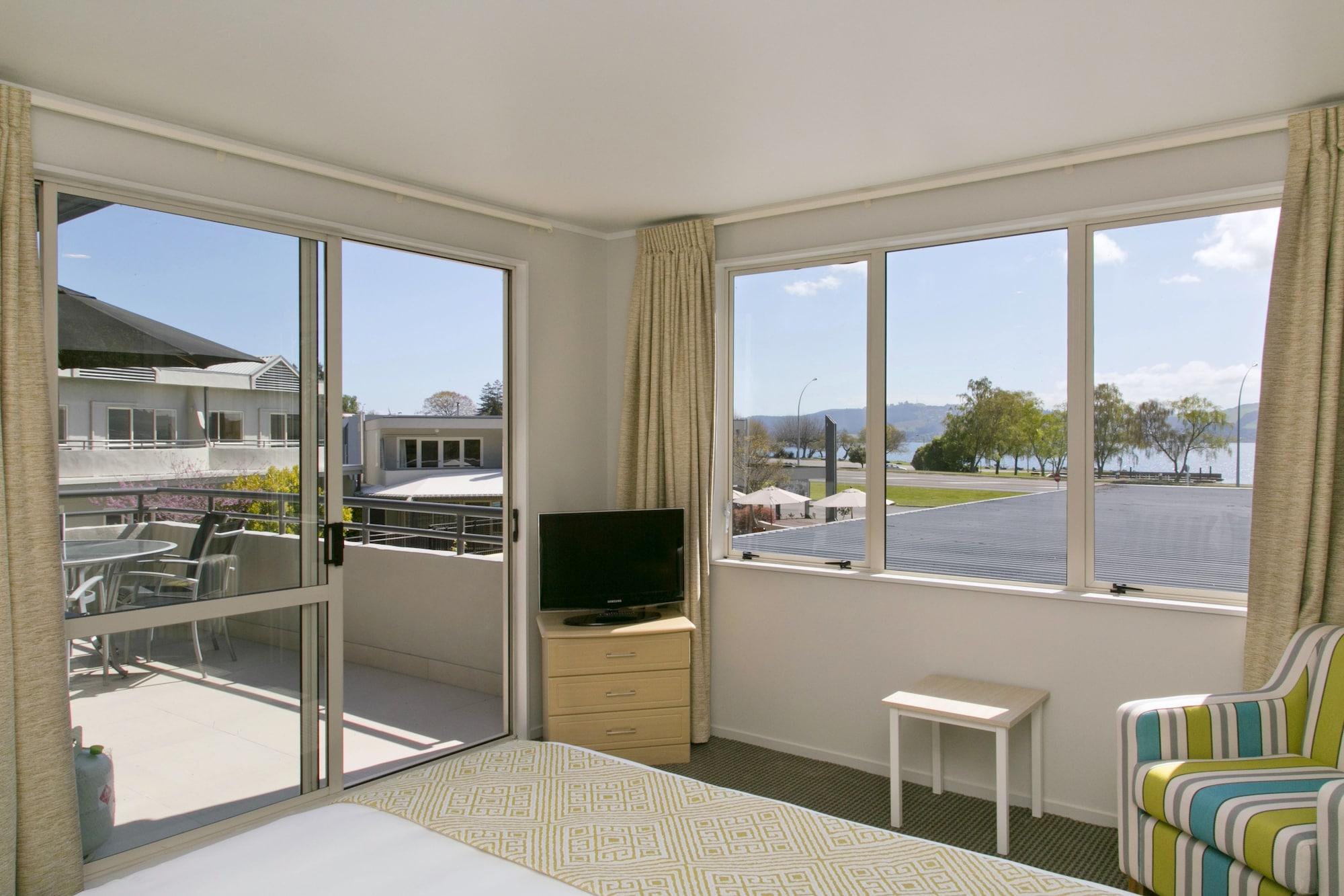 Anchorage Resort Taupo Nz 外观 照片
