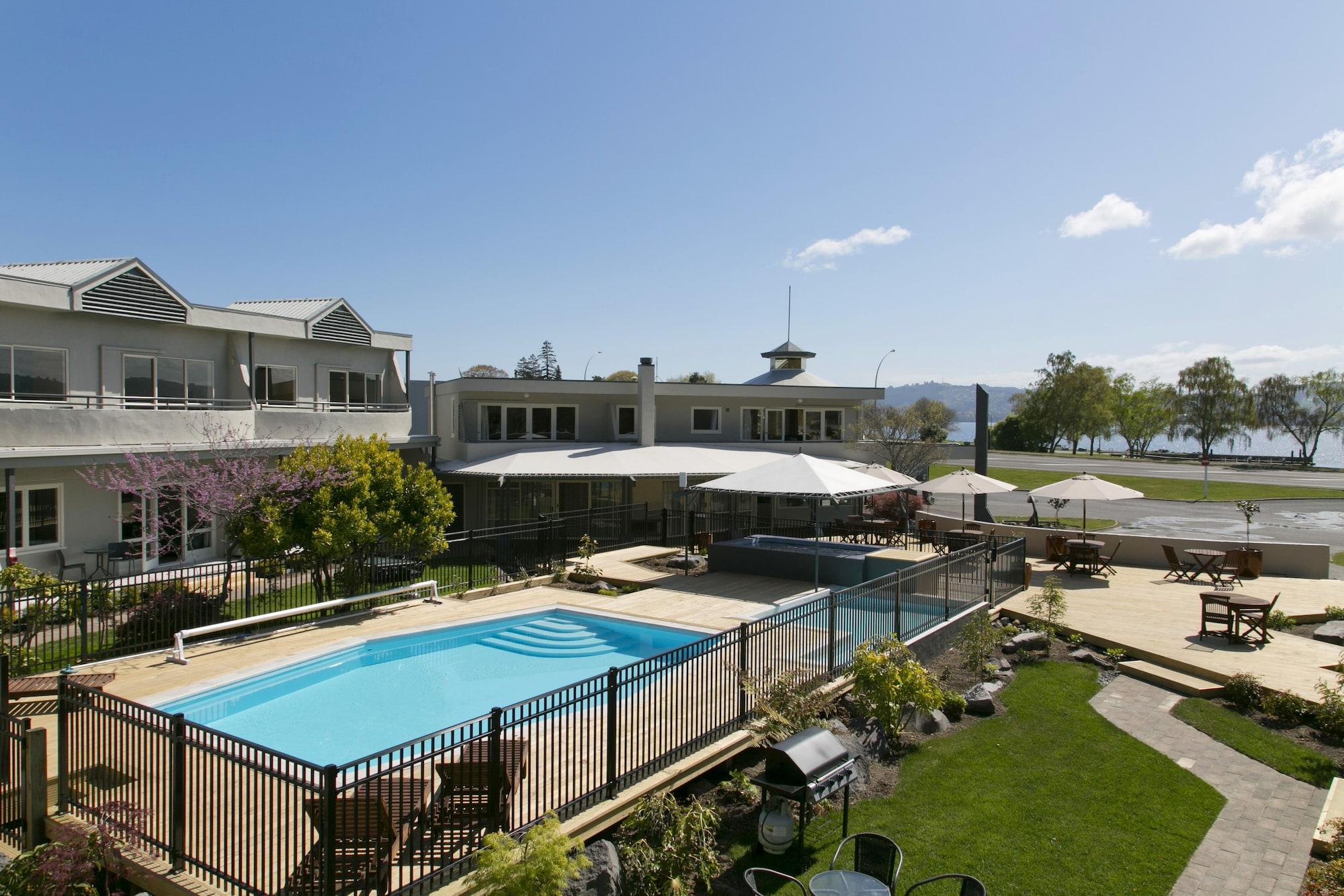 Anchorage Resort Taupo Nz 外观 照片