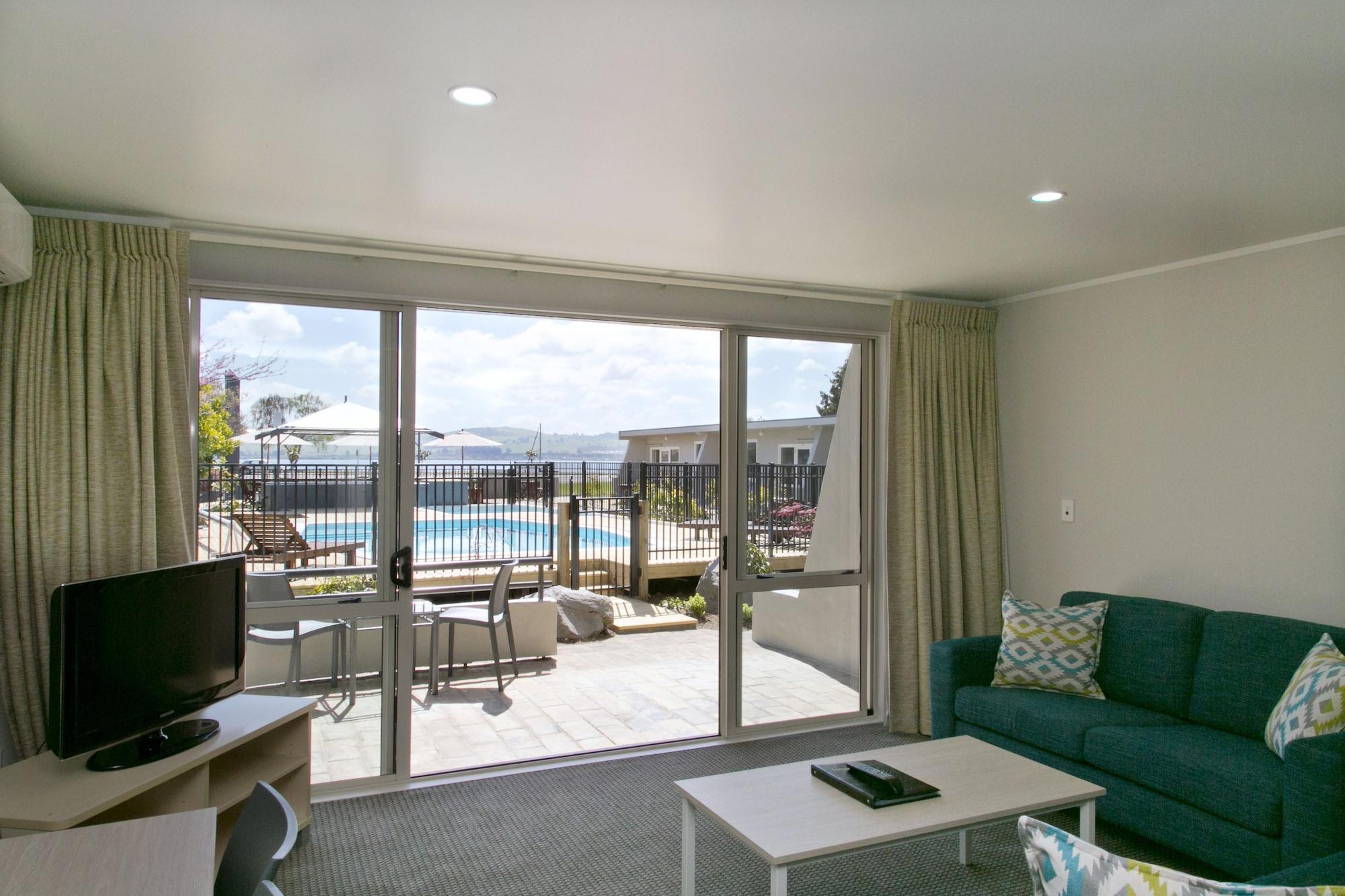 Anchorage Resort Taupo Nz 外观 照片